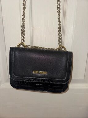 Steve Madden Black Crossbody with Gold Chain Strap